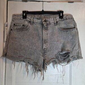 Vintage Levi Cutoff Jean Shorts
